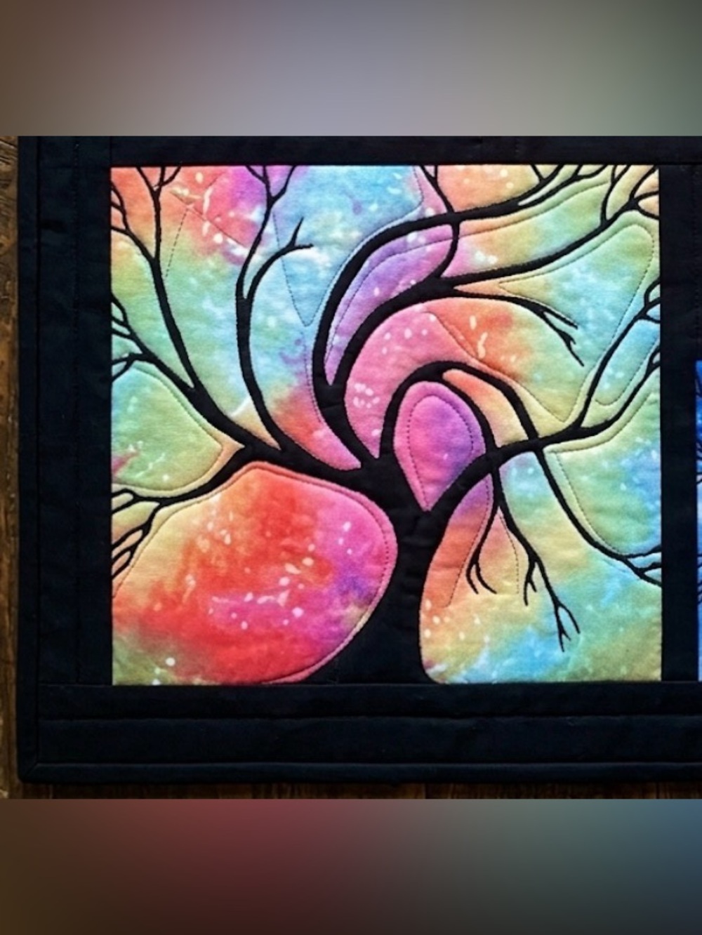 ⛱️ Dancing Tree Wall Pattern